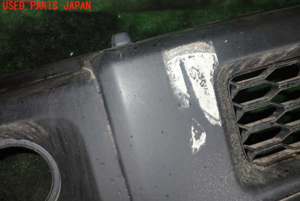 1UPJ-89731010]ジムニー シエラ(JB74W)フロントバンパー 中古_m0005.jpg