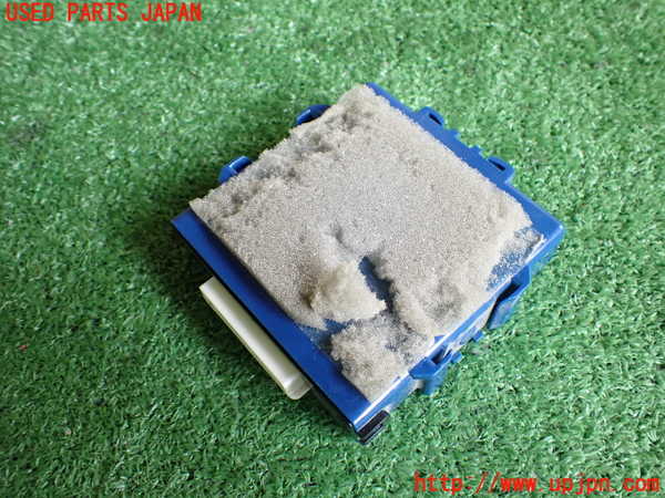 2UPJ-89816152]ハイエースバン200系(KDH206V)コンピューター7 (リアコーナーセンサー) 中古_m0002.jpg