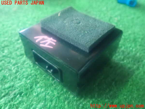 2UPJ-89826147]カローラ ワゴン(AE100G)コンピューター2 中古_m0002.jpg