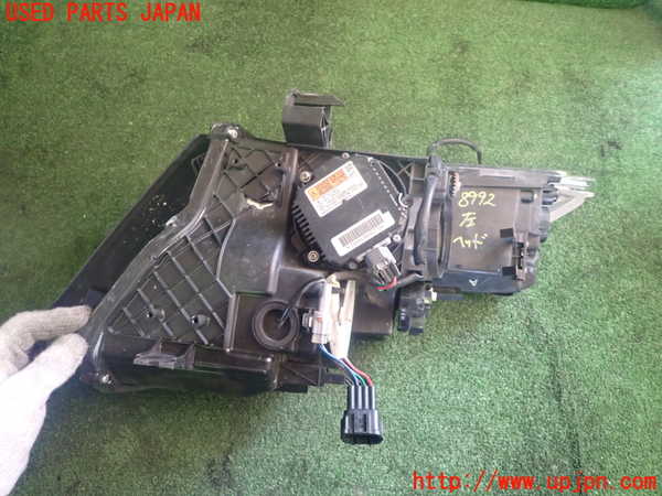 1UPJ-89921130]GT-R(R35)RH 右ヘッドライト HID ジャンク_m0004.jpg
