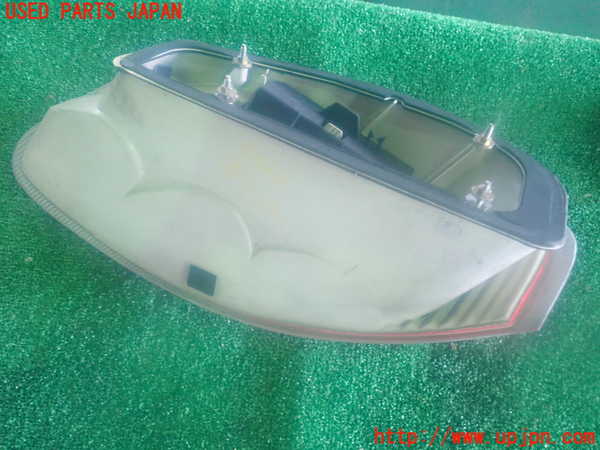 2UPJ-90221536]ポルシェ・ボクスター(986K) 左ハンドル　左テールランプ 中古_m0002.jpg