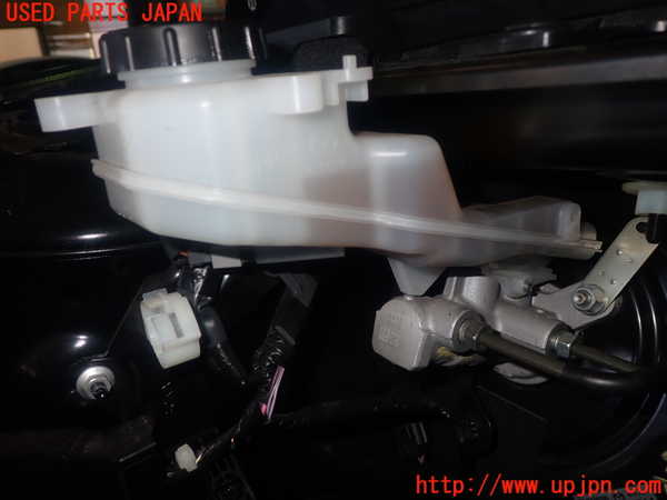 5UPJ-90244050]MAZDA3(アクセラ) セダン(BPFP)ブレーキマスター