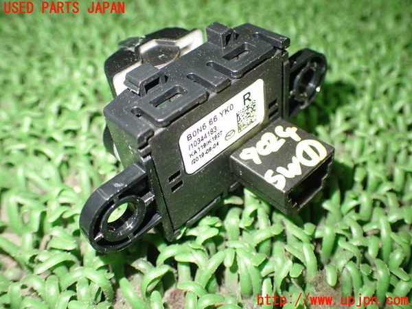 1UPJ-90246306]MAZDA3(アクセラ) セダン(BPFP)スイッチ1 (走行モード) 中古_m0003.jpg