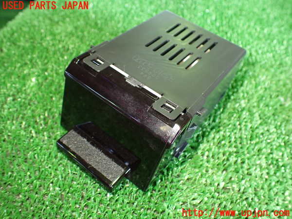 2UPJ-90647850]レクサス・LS460(USF40)時計 中古_m0001.jpg