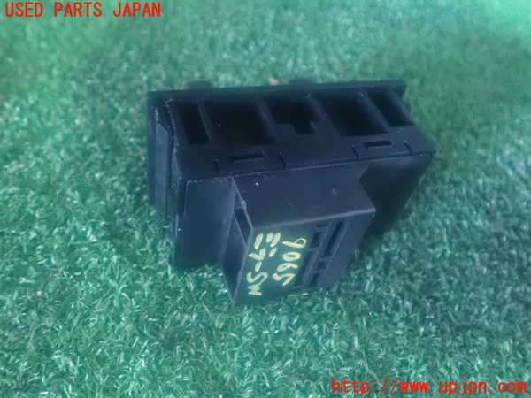 2UPJ-90656280]フェアレディZ 1988y (PGZ31)ミラースイッチ 中古_m0002.jpg