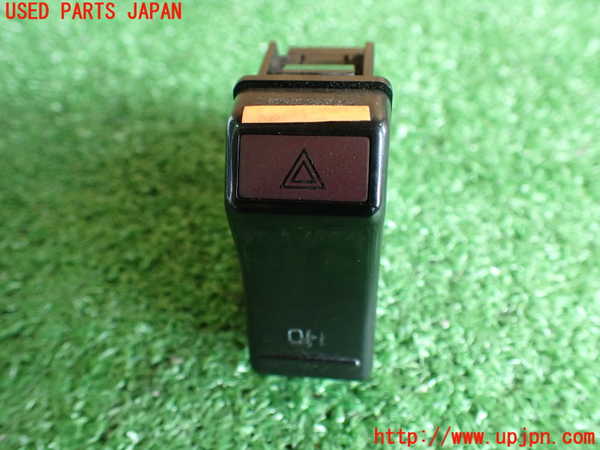 4UPJ-90696290]スープラ 70 後期(JZA70)ハザードスイッチ 中古