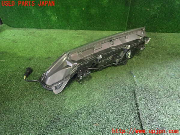 1UPJ-90961150]レクサス・NX200t(AGZ10)右コーナーランプ 中古_m0002.jpg