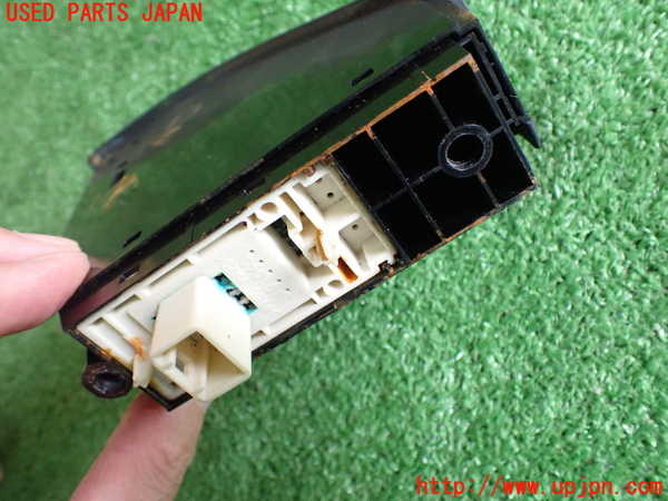 2UPJ-91296306]レクサス・LS600h(UVF45)スイッチ1 （ジャンク部品）中古_m0004.jpg