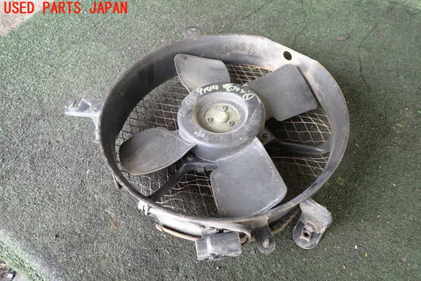 1UPJ-91446836]ランクル80系(FZJ80G)電動ファン1 中古 の商品