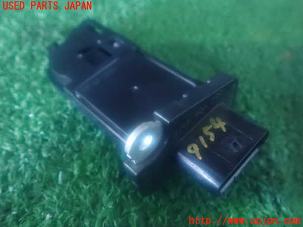 2UPJ-91546320]アウディ・Q5(8RCDNF)エアフロメーター 中古_m0001.jpg