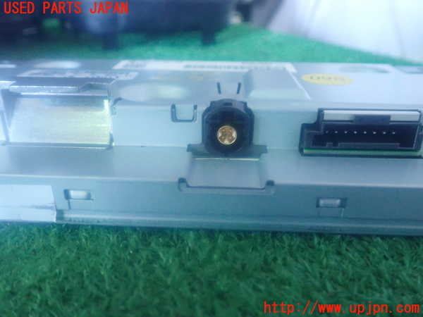 2UPJ-91546629]アウディ・Q5(8RCDNF)モニター 純正 中古_m0004.jpg