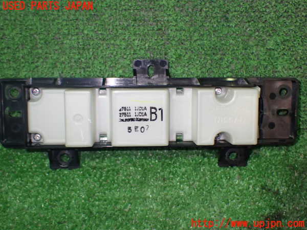 1UPJ-91556312]エルグランド E52系(PE52)スイッチ7 (リアエアコン) 中古_m0002.jpg