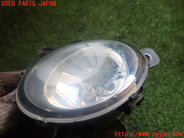1UPJ-91621180]BMW 218d アクティブツアラー(2C20 F45)右フォグ 中古_m0002.jpg