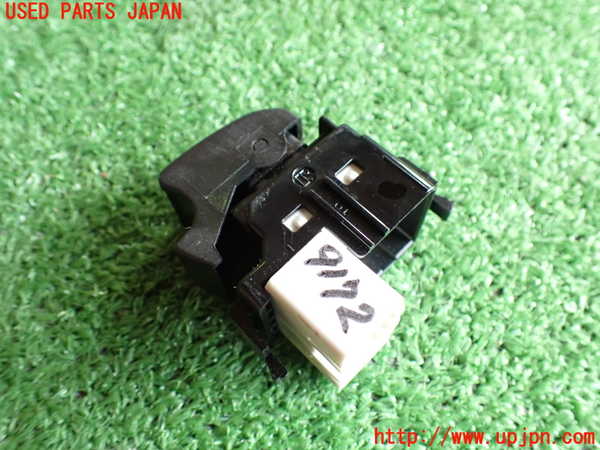 2UPJ-91726245]レジアスエース　スーパーGL　SGL (ハイエース200系)(KDH205V)左前パワーウィンドウスイッチ 中古_m0003.jpg