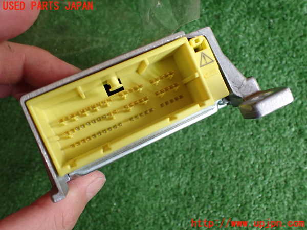 2UPJ-91726145]レジアスエース　スーパーGL　SGL (ハイエース200系)(KDH205V)エアバッグコンピューター 中古_m0002.jpg