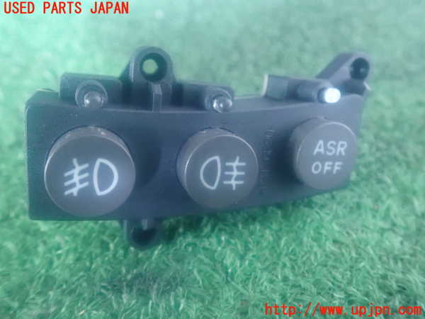 2UPJ-91736295]アルファロメオ・156 スポーツワゴン GTA(932BXB)フォグスイッチ 中古_m0001.jpg