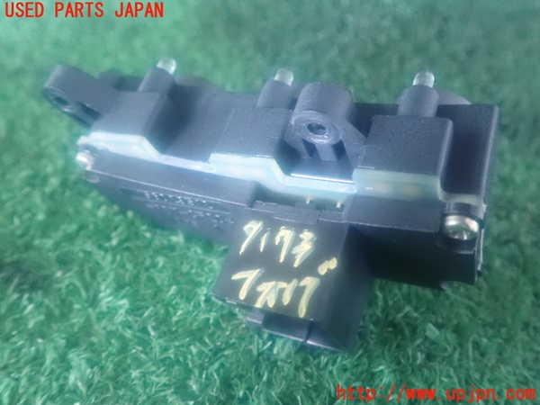 2UPJ-91736295]アルファロメオ・156 スポーツワゴン GTA(932BXB)フォグスイッチ 中古_m0002.jpg