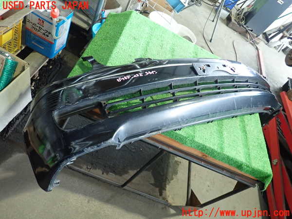 2UPJ-92341010]アリスト(JZS161)フロントバンパー 【ジャンク品】 中古_m0001.jpg
