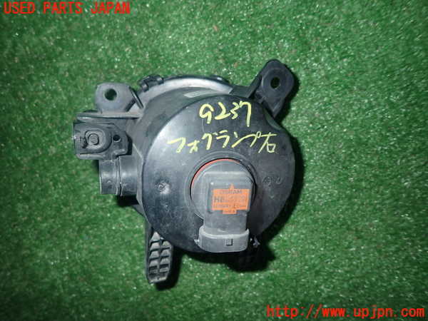 2UPJ-92371180]BMW 220i クーペ(1J20)右フォグ 中古_m0002.jpg