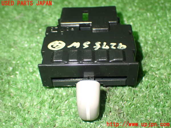 1UPJ-92756309]ハイエースバン200系(KDH206V)スイッチ4 中古_m0001.jpg