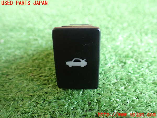 2UPJ-92816309]86(BRZ)(ZN6)スイッチ4 (トランクオープナー) 中古_m0001.jpg