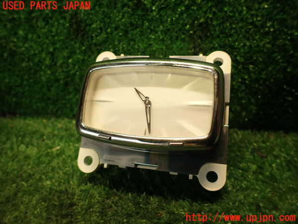 2UPJ-92897850]シーマ(HGY51)（Y51系）時計 中古_m0001.jpg
