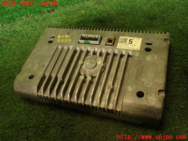 2UPJ-92896629]シーマ(HGY51)（Y51系）モニター 中古_m0003.jpg