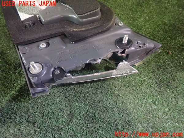1UPJ-92941552]レクサス・HS250h(ANF10)左リアフィニッシャー 中古_m0003.jpg