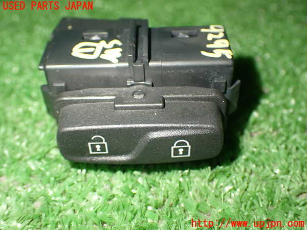 1UPJ-92956306]ボルボXC60(DB4204TXC)スイッチ1 (ロック) 中古_m0001.jpg