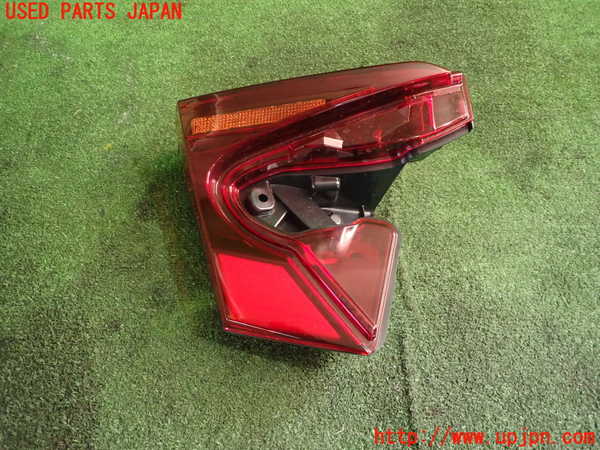 1UPJ-93451552]C-HR(NGX10)左リアフィニッシャー 中古_m0001.jpg