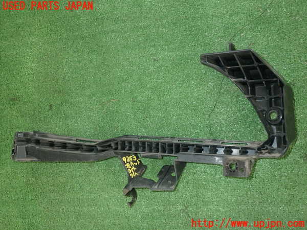 2UPJ-93531142]レガシィ アウトバック(BS9)左ヘッドライトリム 中古_m0002.jpg