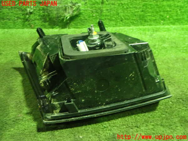 1UPJ-93561550]プジョー3008(P84AH01)右リアフィニッシャー 中古_m0003.jpg