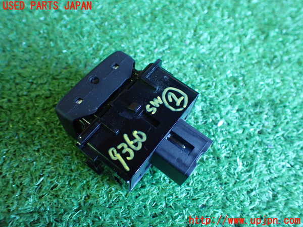 2UPJ-93606307]フェアレディZ(Z33)スイッチ2 (走行モード) 中古_m0002.jpg