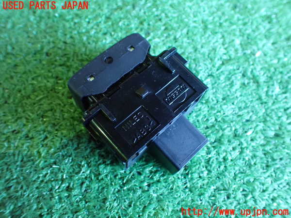 2UPJ-93606307]フェアレディZ(Z33)スイッチ2 (走行モード) 中古_m0003.jpg