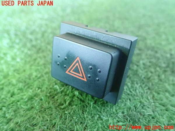 2UPJ-93666290]フェアレディZ(Z33)ハザードスイッチ 中古_m0001.jpg