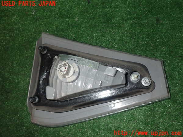 2UPJ-93851550]インプレッサ WRX-STi(GRB)右リアフィニッシャー 中古_m0002.jpg