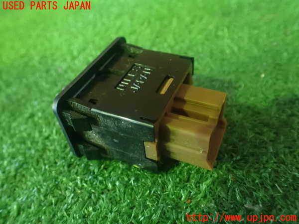 2UPJ-93906308]デリカ スペースギア(PD6W)スイッチ3 (AUTO STEP OFF) 中古_m0002.jpg