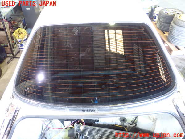 1UPJ-94291560]スカイライン GT-R(BCNR33 R33系)リアガラス 中古 の