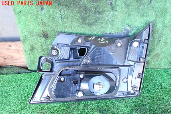 1UPJ-94351552]ヴェルファイア(AGH30W)左リアフィニッシャー 中古_m0002.jpg