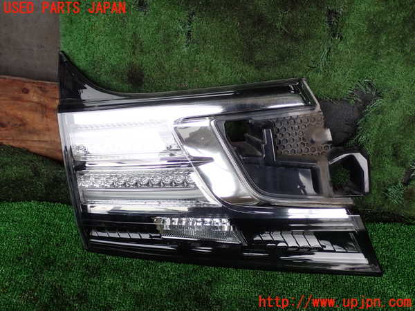 1UPJ-94361552]ヴェルファイア(AGH30W)左リアフィニッシャー 中古_m0001.jpg