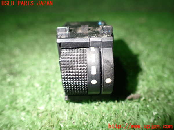 1UPJ-94476308]レヴォーグ(VM4)スイッチ3（イルミネーションコントロール） 中古_m0001.jpg