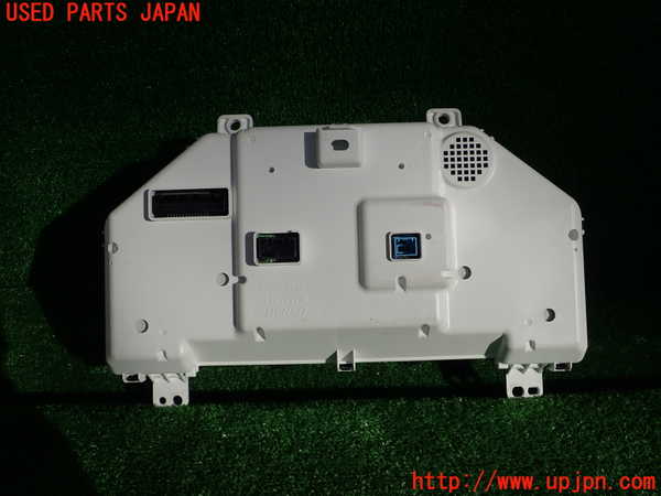 1UPJ-94486170]レクサス・IS300h(AVE30)スピードメーター 中古