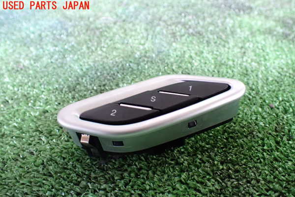 1UPJ-94576308]マセラティ・ギブリ(MG30B)スイッチ3 (シートメモリー