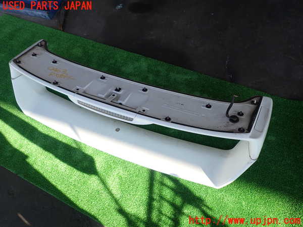 2UPJ-94631520]インプレッサ WRX-STi(GC8)【F型 後期】 リア