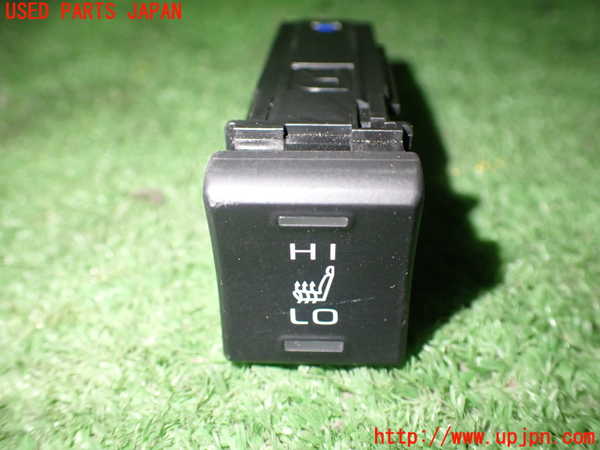 1UPJ-94856311]カローラ クロス ハイブリッド(ZVG11)スイッチ6 (シートヒーター) 中古_m0001.jpg