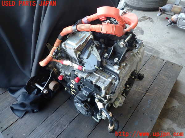2UPJ-95003010]レクサス・HS250h(ANF10)ミッション AT 2AZ-FXE 中古_m0001.jpg