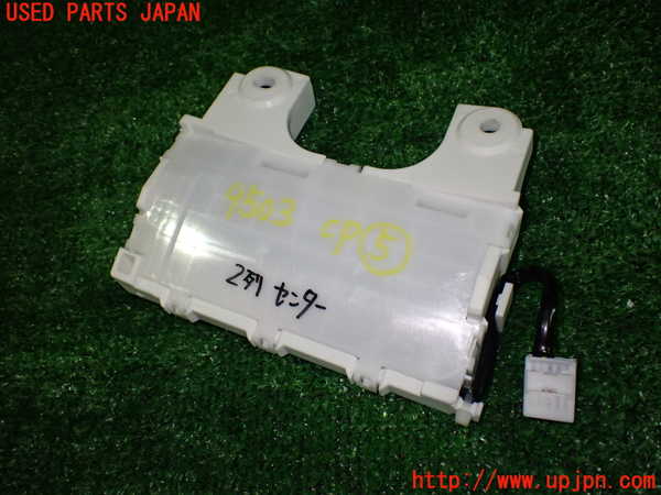 2UPJ-95036150]セルシオ(UCF31)コンピューター5 中古 【89992-50050】_m0001.jpg