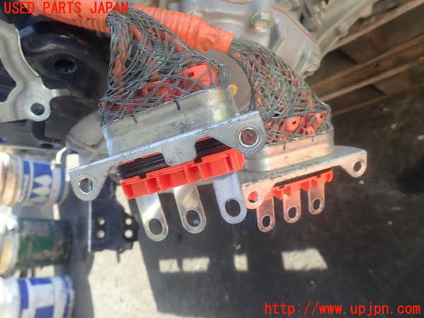 2UPJ-95763010]レクサス・CT200h(ZWA10)ミッション AT 2ZR-FEX 中古_m0002.jpg