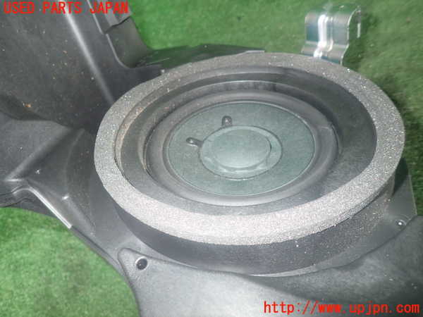 2UPJ-95766530]レクサス・CT200h(ZWA10)ウーハー 中古_m0004.jpg