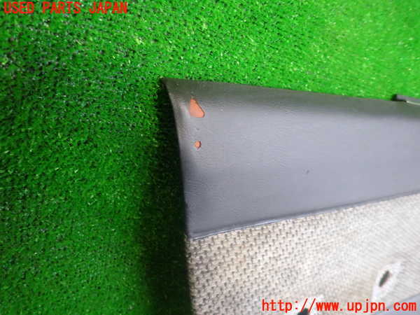 2UPJ-96001324]ランクル60系(HJ60V)左後ドア内張り 【ジャンク品】 穴あけ加工あり 中古_m0002.jpg